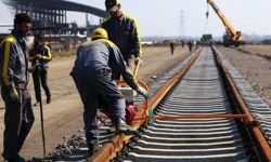 النقل توضح بشأن قرض 390 مليون دولار من البنك الدولي